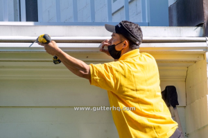 Laredo Gutter Installation
